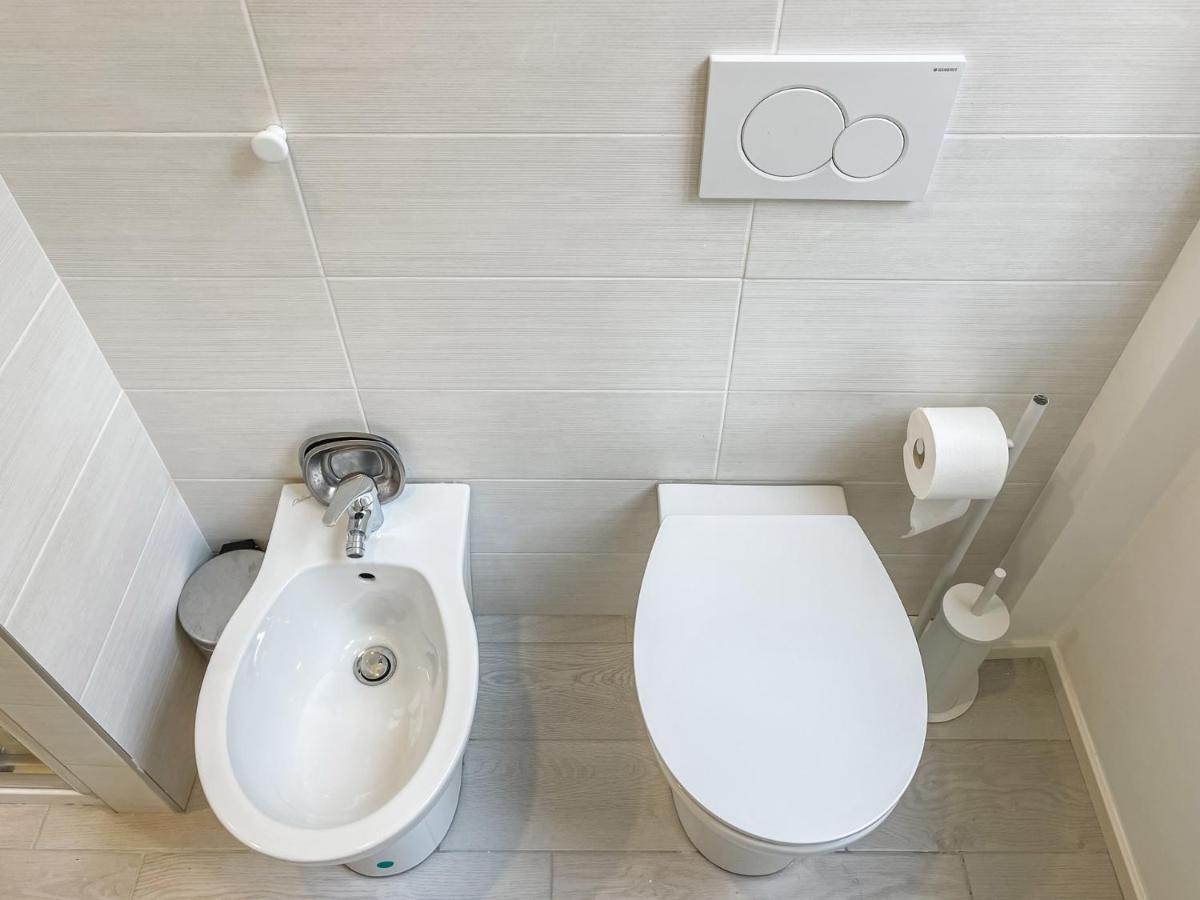 Bnb Capital Milano Moscova - White Екстериор снимка